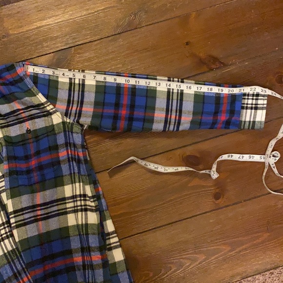 Madewell Ex boyfriend flannel w/ pockets. Excellent condition. - Picture 5 of 6